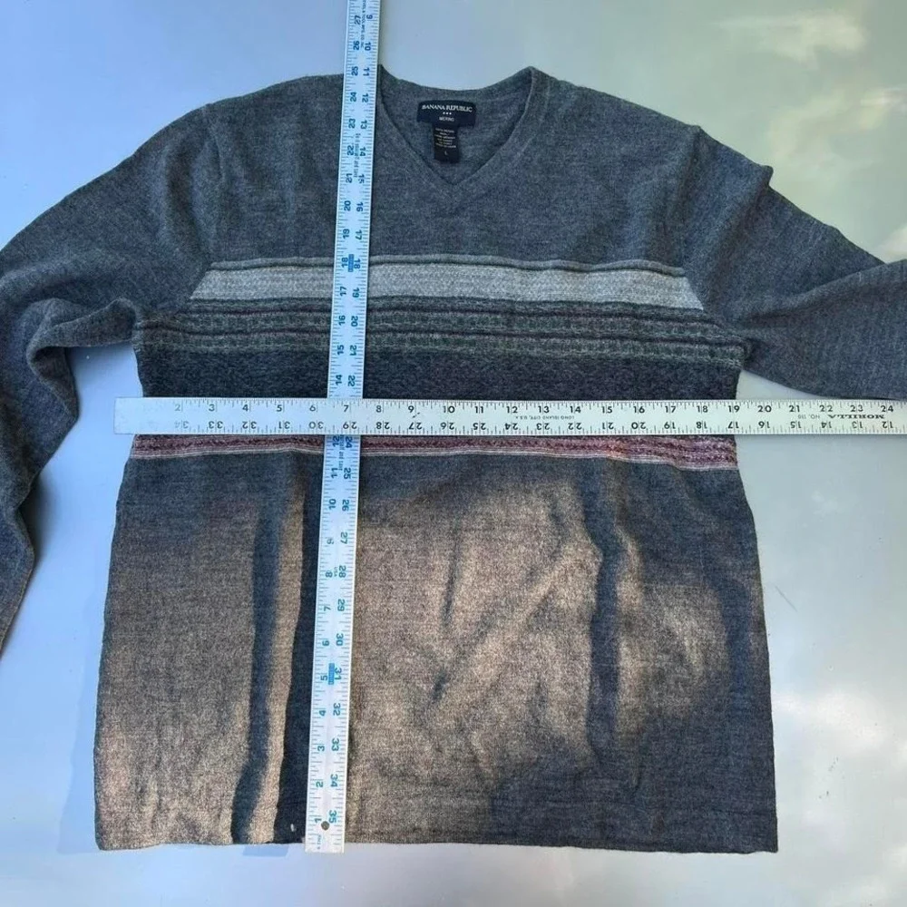 Banana Republic grey banana